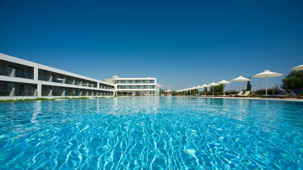 Buca Beach Resort Messíni المظهر الخارجي الصورة