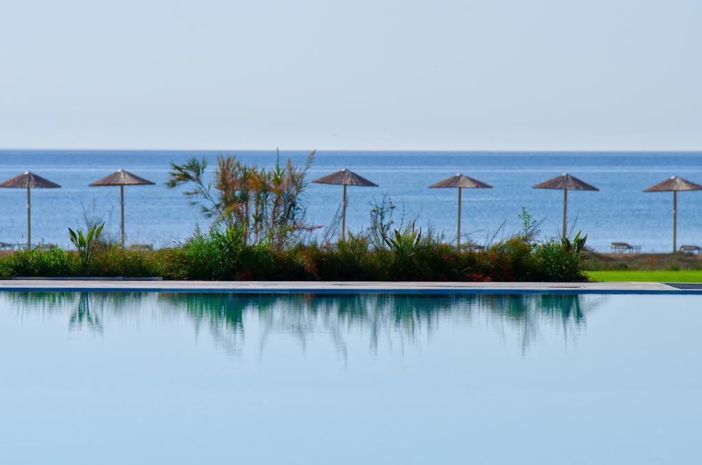 Buca Beach Resort Messíni المظهر الخارجي الصورة
