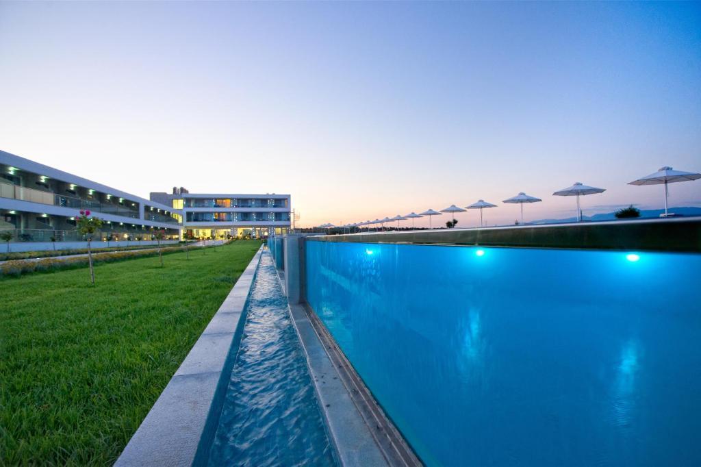 Buca Beach Resort Messíni المظهر الخارجي الصورة